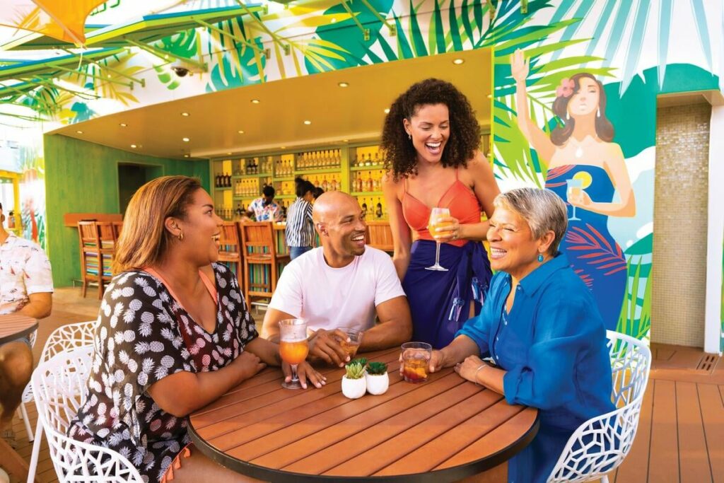 10 cocktails à essayer lors de votre prochaine croisière Royal Caribbean